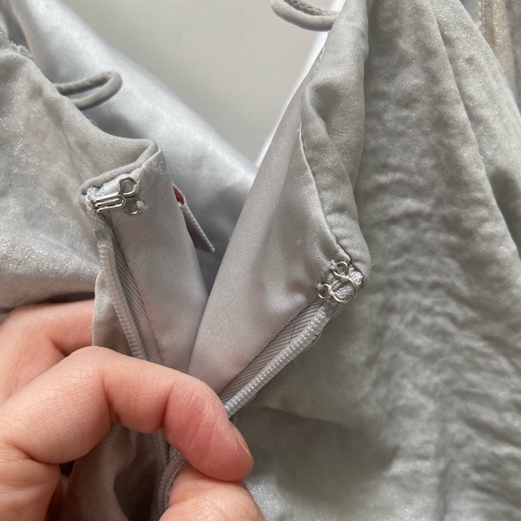 Saks 5th size xs - Picture 9 of 12